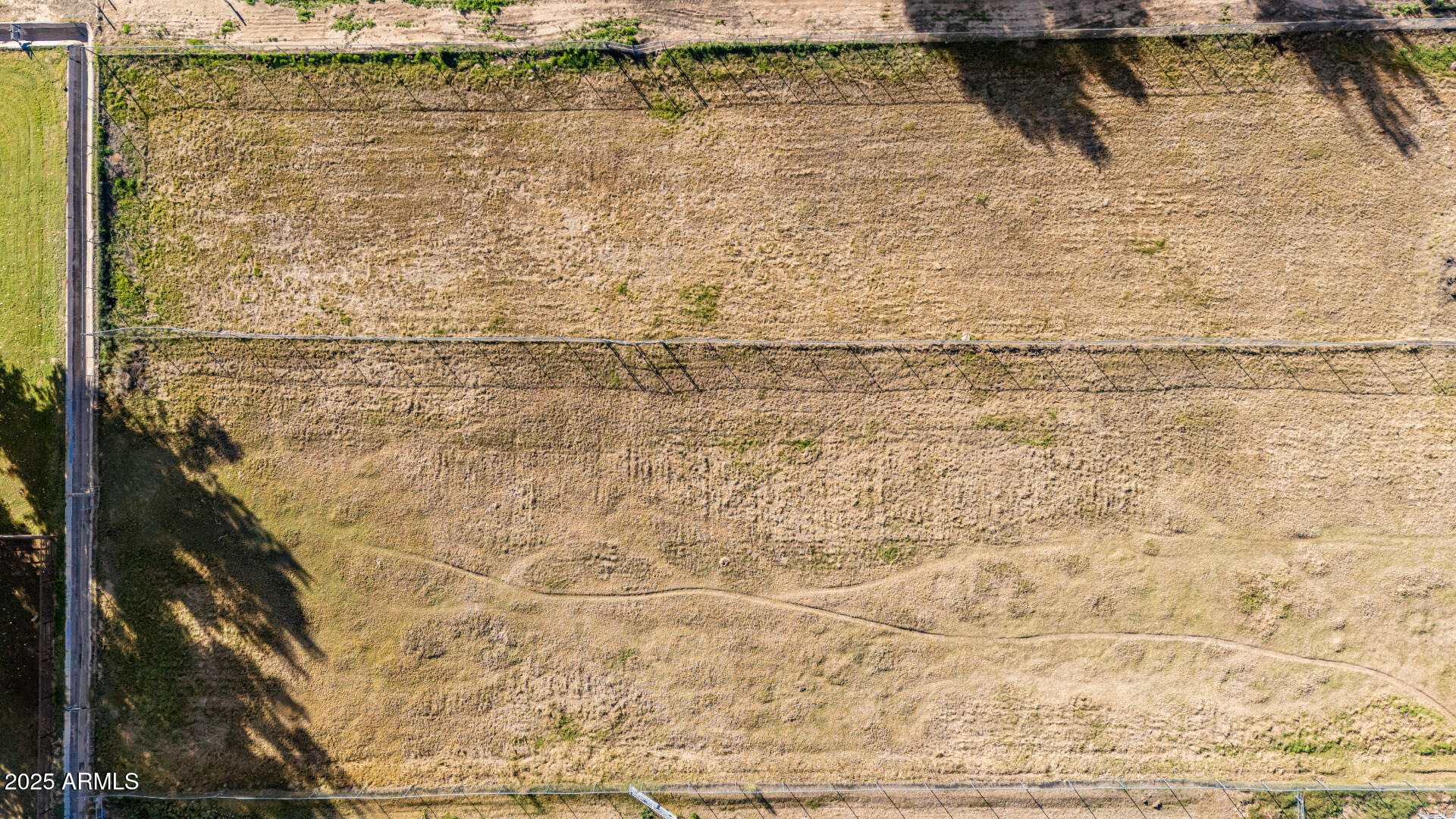Xxx East Appleby Road Gilbert, AZ 85298 - Photo 6 of 16 a bathroom with a shower
