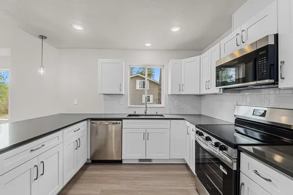 $485,000 | 2528 Canyon Crest Way, Unit 1, Chewelah, WA 99109