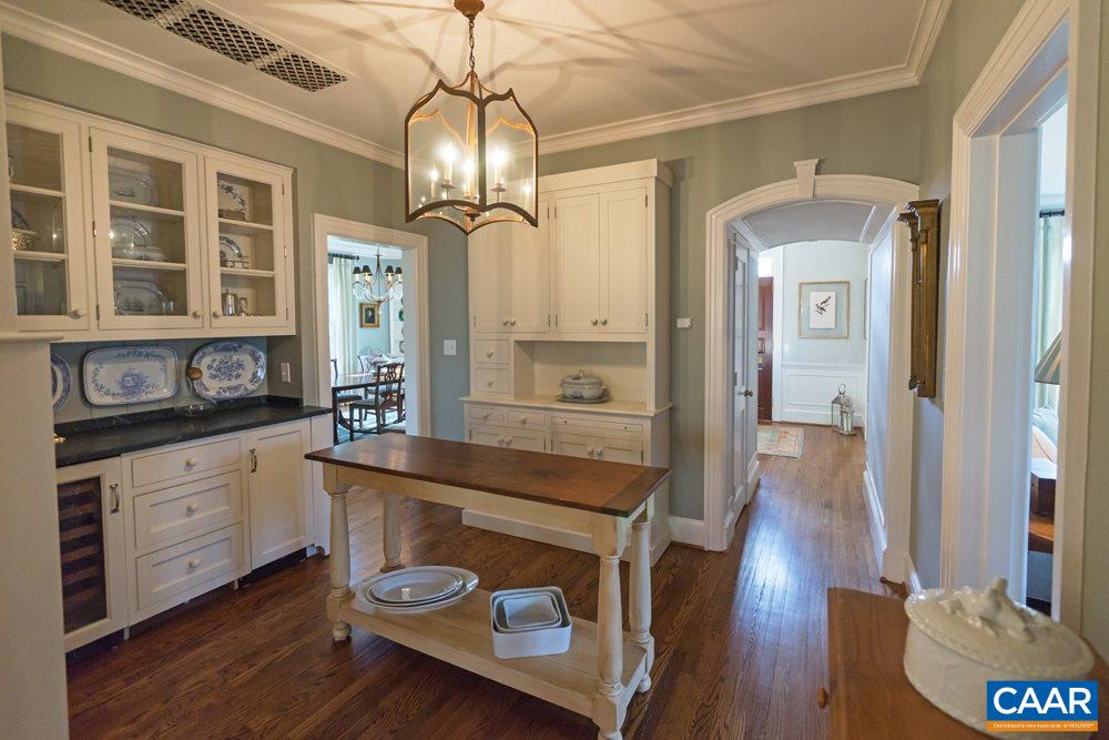 2011 Spottswood Road Charlottesville, VA 22903 - Photo 8 of 47 Gallery Image 8