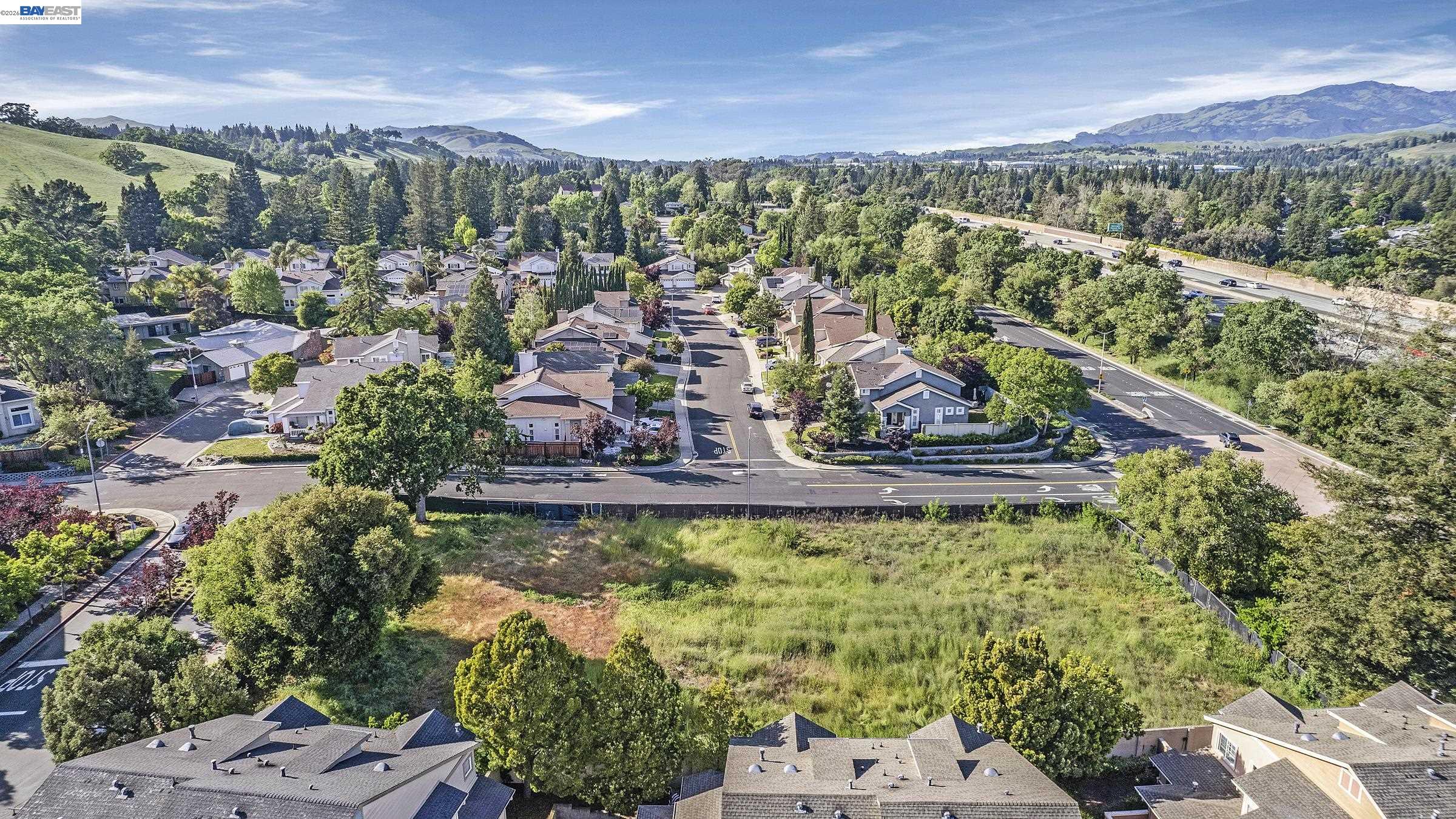 19251 San Ramon Valley Boulevard San Ramon, CA 94583 - Photo 12 of 15 a view of a city