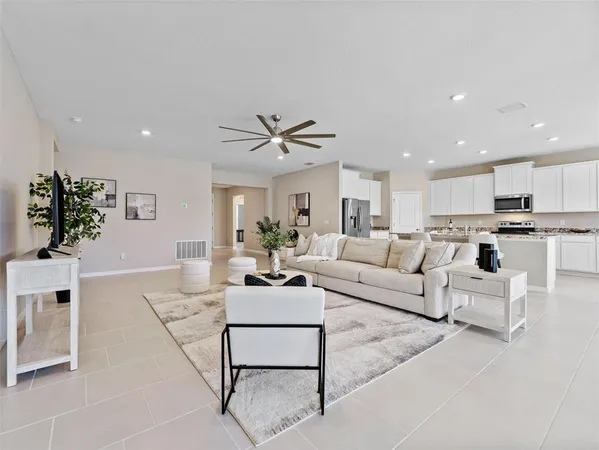 $545,000 | 33700 Hamilton Hl Lane, Wesley Chapel, FL 33545