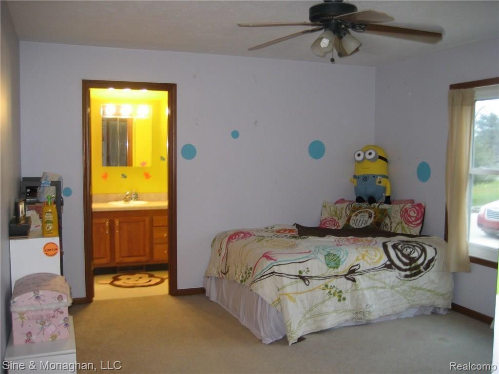 1920 South Range Road St. Clair, MI 48079 - Photo 29 of 42 28.JPG