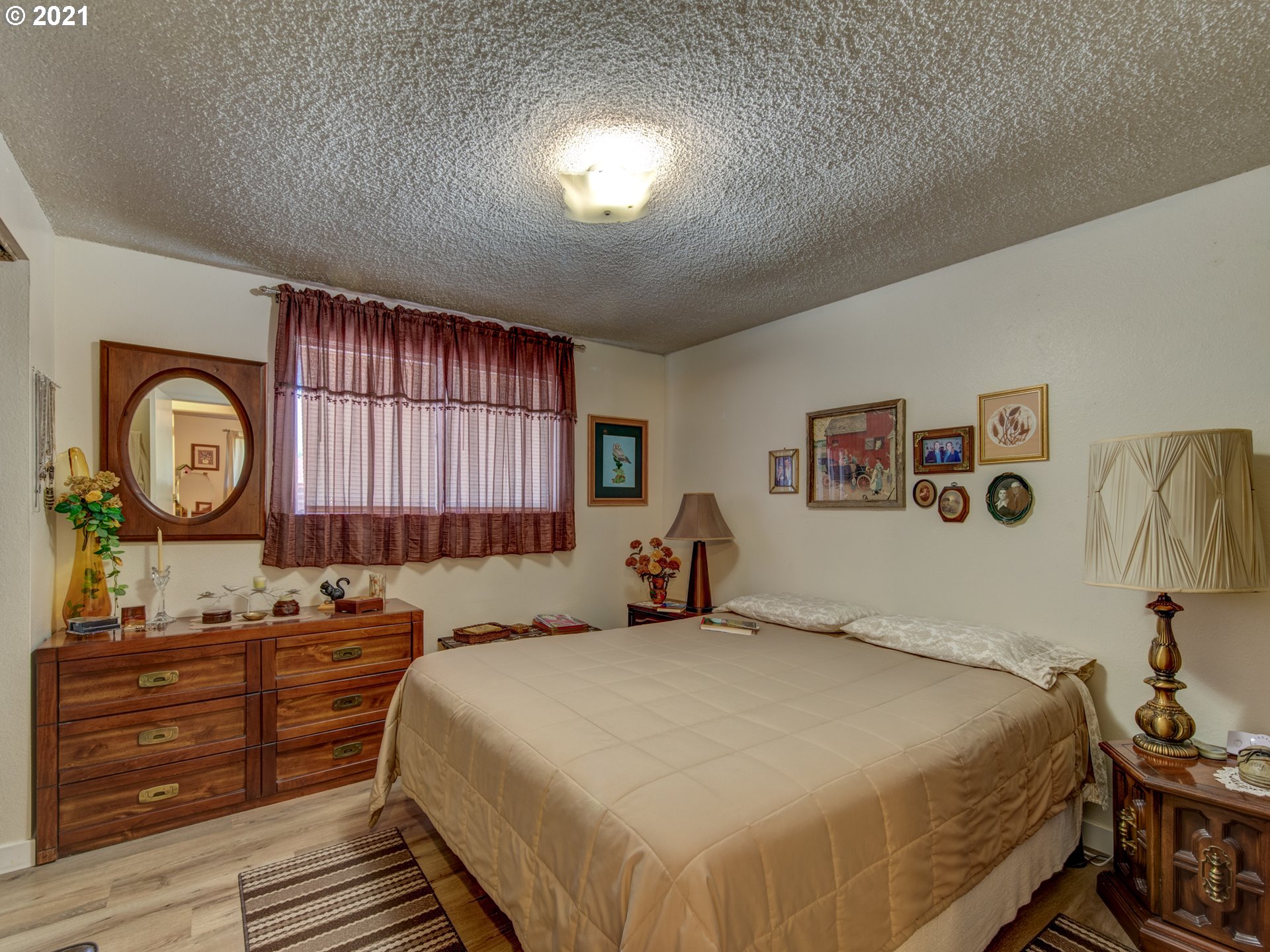 644 8th Street Springfield, OR 97477 - Photo 12 of 32