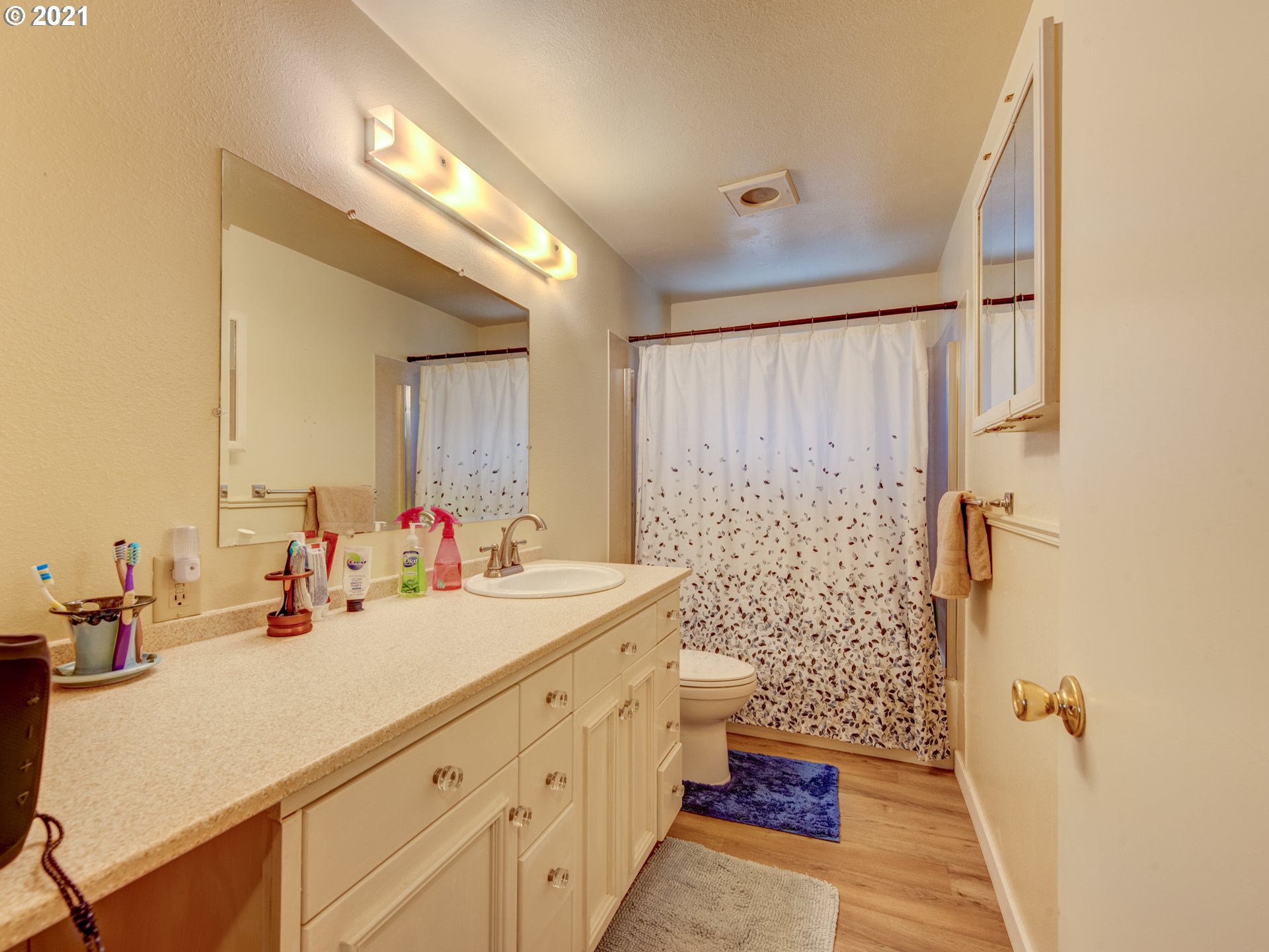 644 8th Street Springfield, OR 97477 - Photo 24 of 32