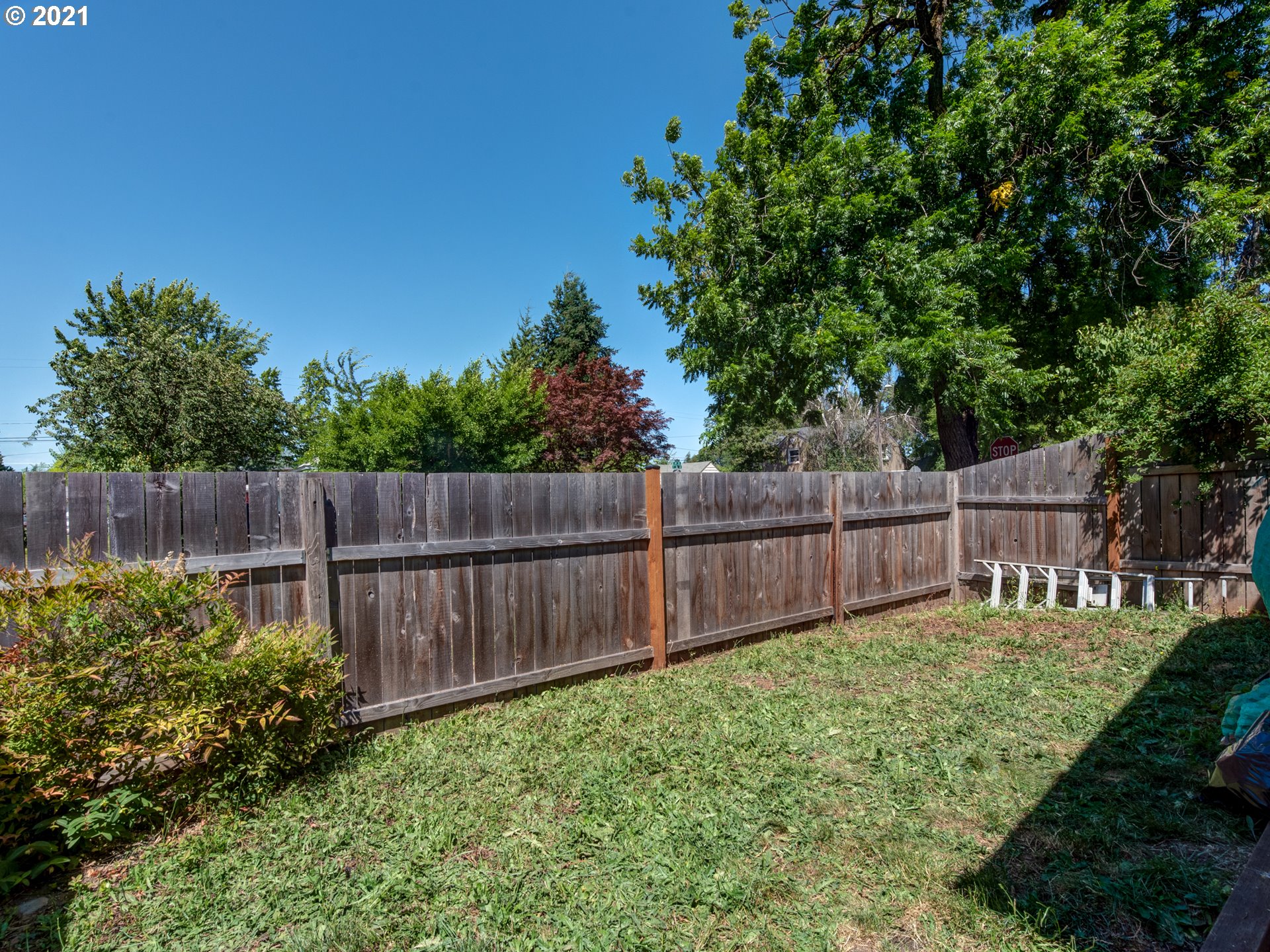 644 8th Street Springfield, OR 97477 - Photo 26 of 32