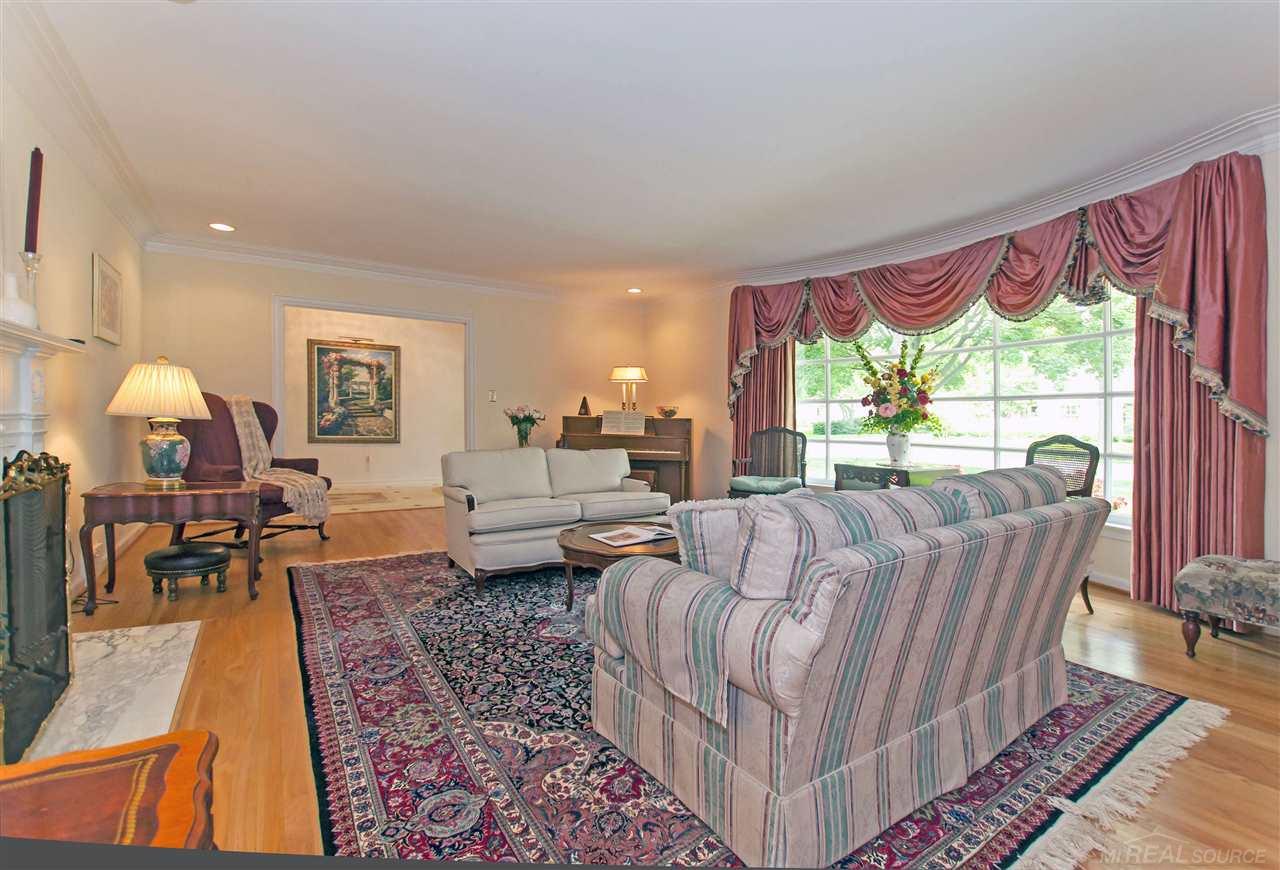 61 North Deeplands Road Grosse Pointe Shores, MI 48236 - Photo 7 of 52