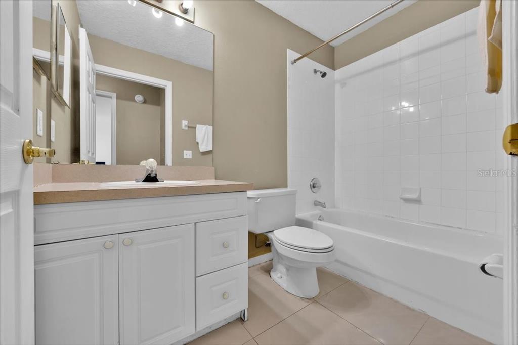 352 Caribbean Drive, Unit FRONT Davenport, FL 33897 - Photo 3 of 10