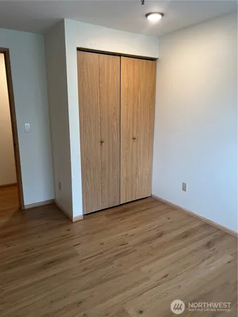 $2,495 | 975 Aberdeen Avenue Northeast, Unit B 102, Renton, WA 98056