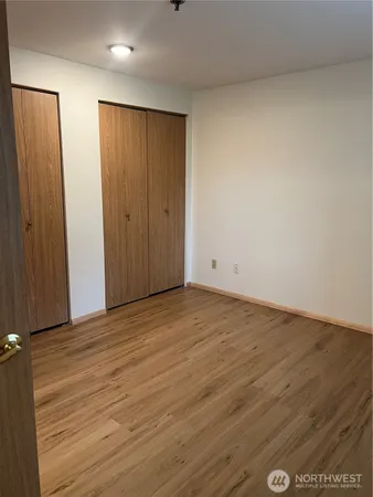 $2,495 | 975 Aberdeen Avenue Northeast, Unit B 102, Renton, WA 98056