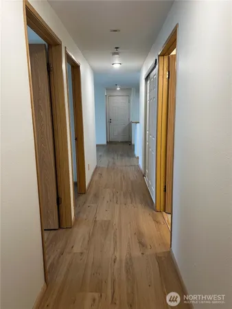 $2,495 | 975 Aberdeen Avenue Northeast, Unit B 102, Renton, WA 98056