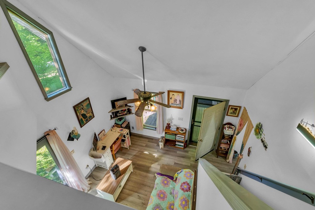 755 Woody Road Byrdstown, TN 38549 - Photo 20 of 37