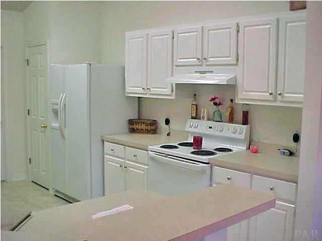 4647 Hamilton Bridge Road Pace, FL 32571 - Photo 3 of 8 Gallery Image 3