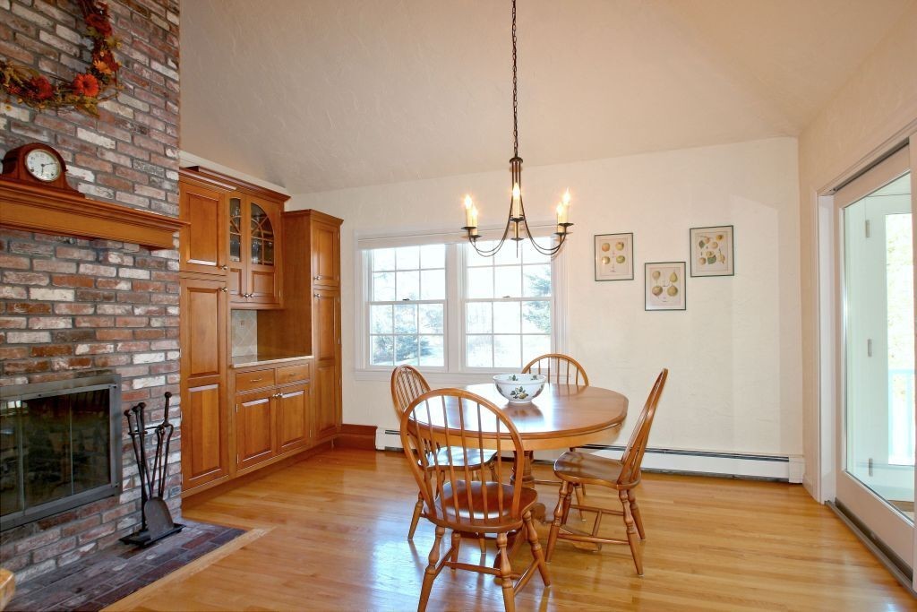 26 Suffolk Road Sudbury, MA 01776 - Photo 12 of 30 Gallery Image 12