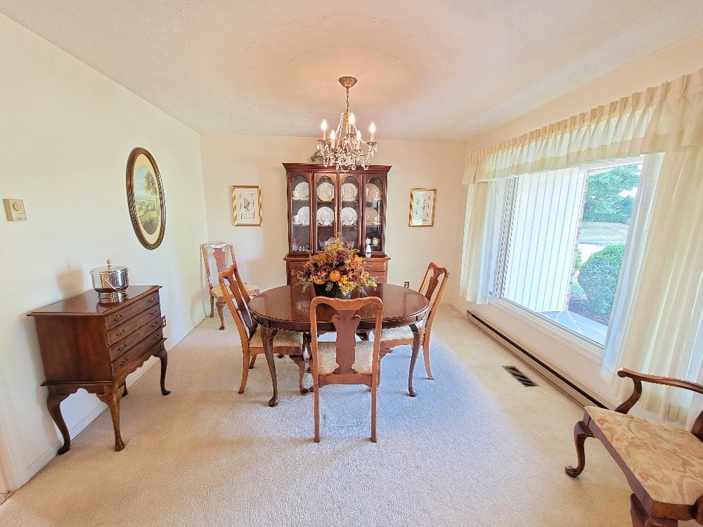 672 Breezy Ridge Road Woodlawn, VA 24381 - Photo 6 of 19 Gallery Image 6