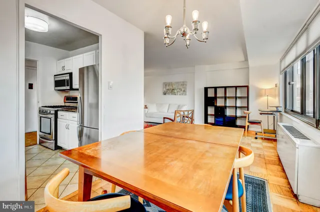 $2,100 | 5410 Connecticut Avenue Northwest, Unit 604, Washington, DC 20015