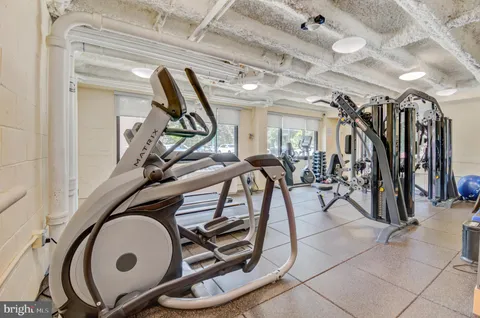 $1,899 | 5410 Connecticut Avenue Northwest, Unit 604, Washington, DC 20015