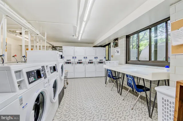 $2,100 | 5410 Connecticut Avenue Northwest, Unit 604, Washington, DC 20015