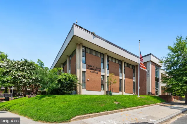 $2,100 | 5410 Connecticut Avenue Northwest, Unit 604, Washington, DC 20015