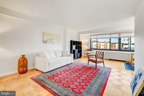 $1,899 | 5410 Connecticut Avenue Northwest, Unit 604, Washington, DC 20015