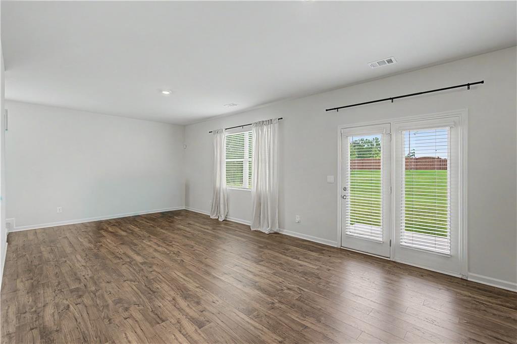 163 Oakwood Hts Road Dallas, GA 30132 - Photo 8 of 45