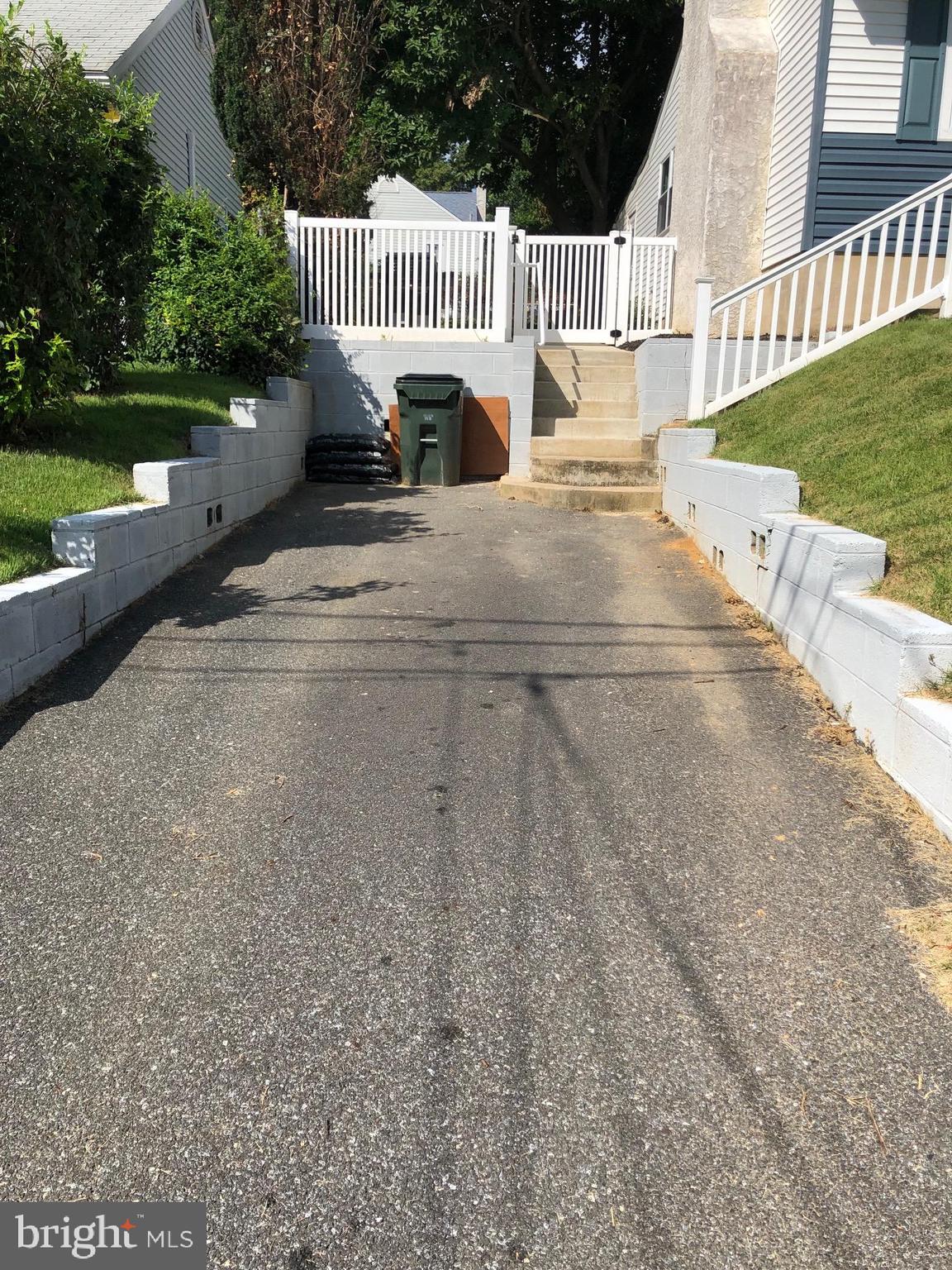 107 Cedar Road Wallingford, PA 19086 - Photo 27 of 30 Private parking and on- street parking