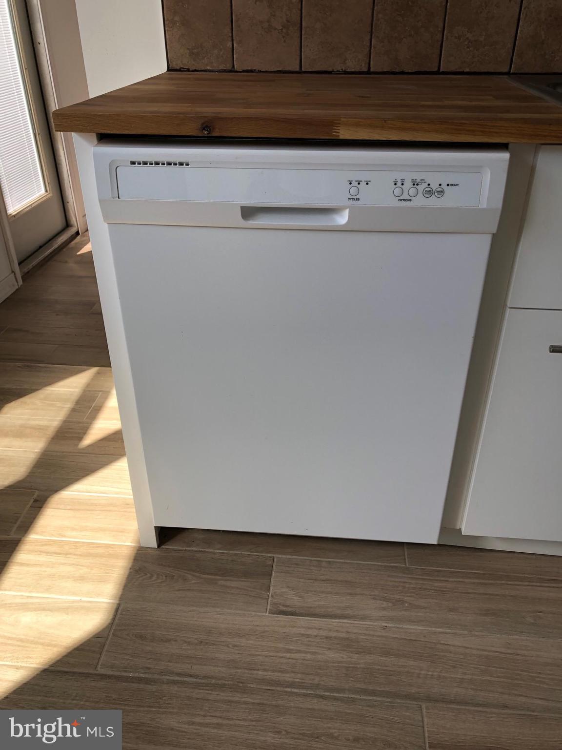 107 Cedar Road Wallingford, PA 19086 - Photo 9 of 30 Built in dishwasher, Ceramic Tile Flooring