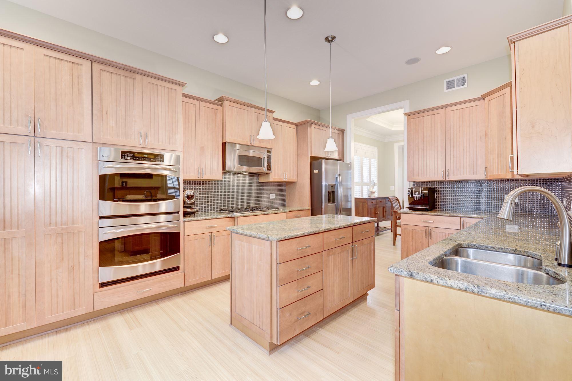 6008 Masondale Road Alexandria, VA 22315 - Photo 10 of 30 Kitchen