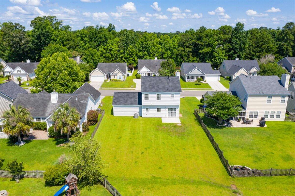 796 Bent Hickory Road Charleston, SC 29414 - Photo 5 of 27 Large lot