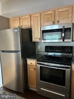 $2,375 | 211 Park Pl Drive, Cherry Hill, NJ 08002
