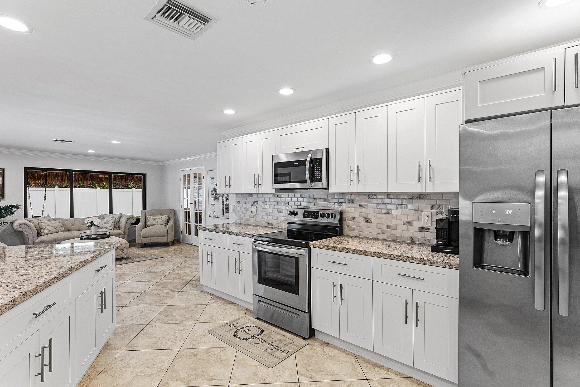 22233 Martella Avenue Boca Raton, FL 33433 - Photo 15 of 46 007-22233MartellaAvenue-BocaRaton-FL-334