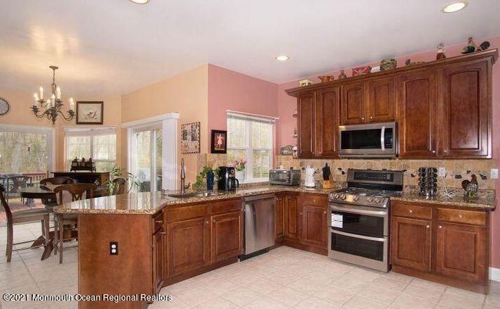 467 Leesville Road Jackson, NJ 08527 - Photo 8 of 18 8