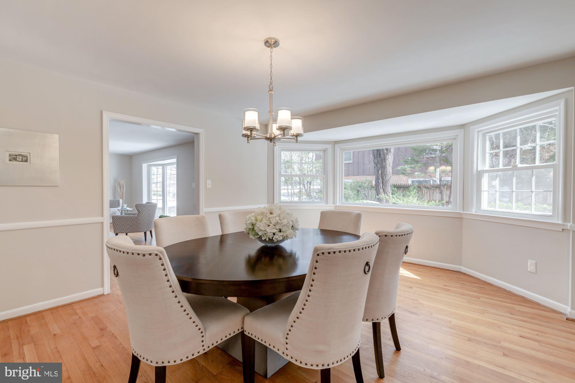3401 Prince William Drive Fairfax, VA 22031 - Photo 12 of 33 Dining Room