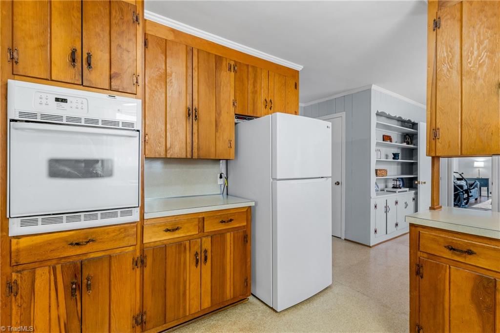 6356 Skylark Road Pfafftown, NC 27040 - Photo 19 of 48 back side of kitchen from dining room doorway