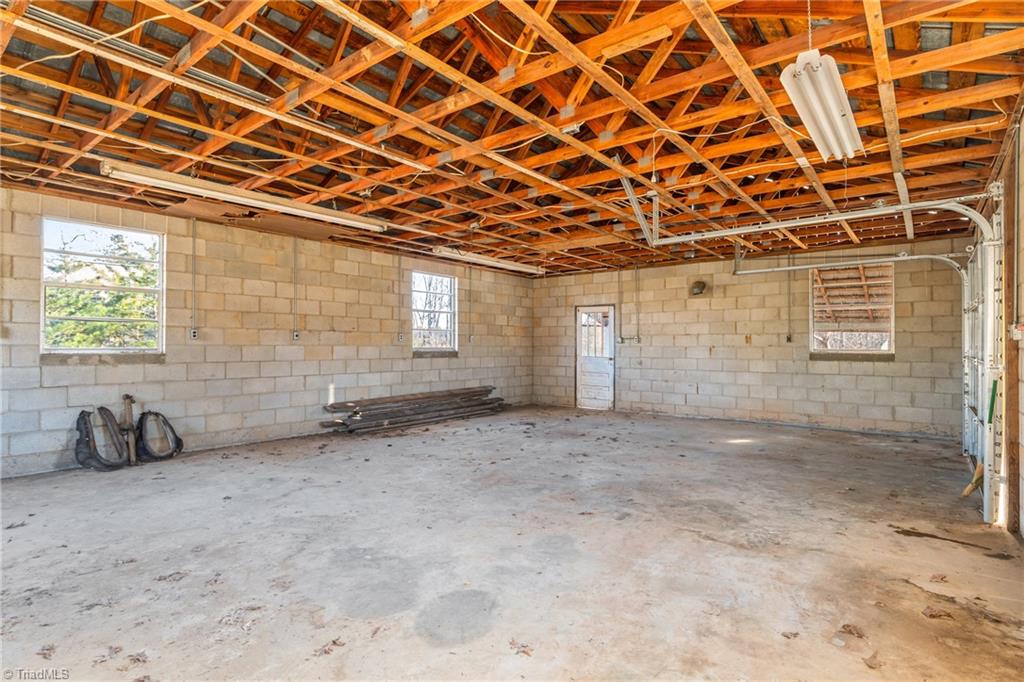 6356 Skylark Road Pfafftown, NC 27040 - Photo 39 of 48 Detached building