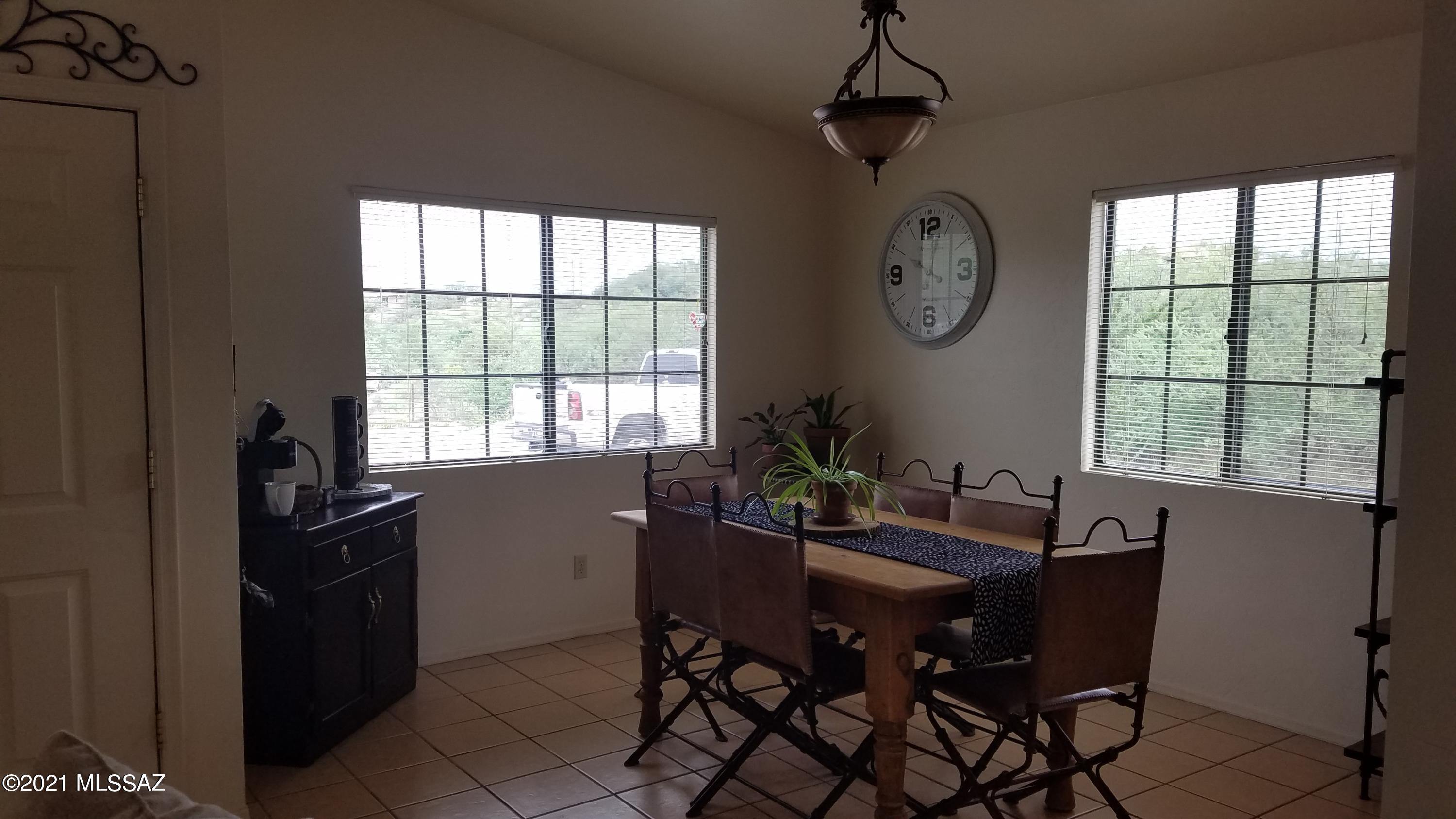 225 Paseo Montura Rio Rico, AZ 85648 - Photo 4 of 17 Gallery Image 4
