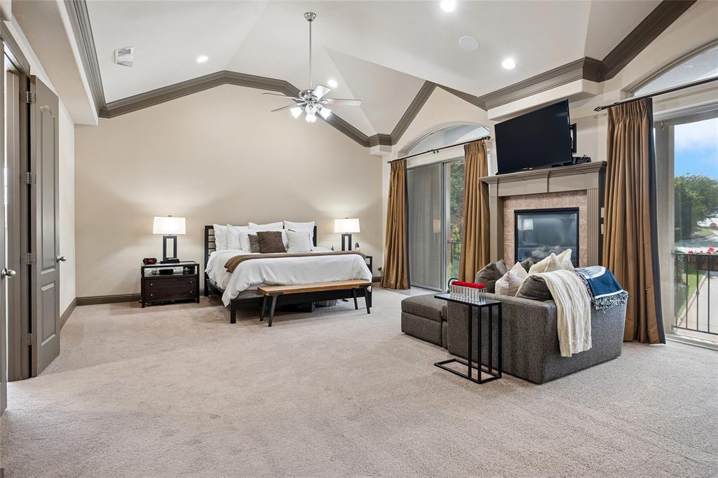 835 Rockingham Drive Irving, TX 75063 - Photo 14 of 27 a spacious bedroom with furniture and a large window
