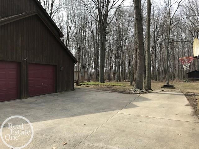 35995 24 Mile Road New Baltimore, MI 48047 - Photo 10 of 71 31343689-9.JPG