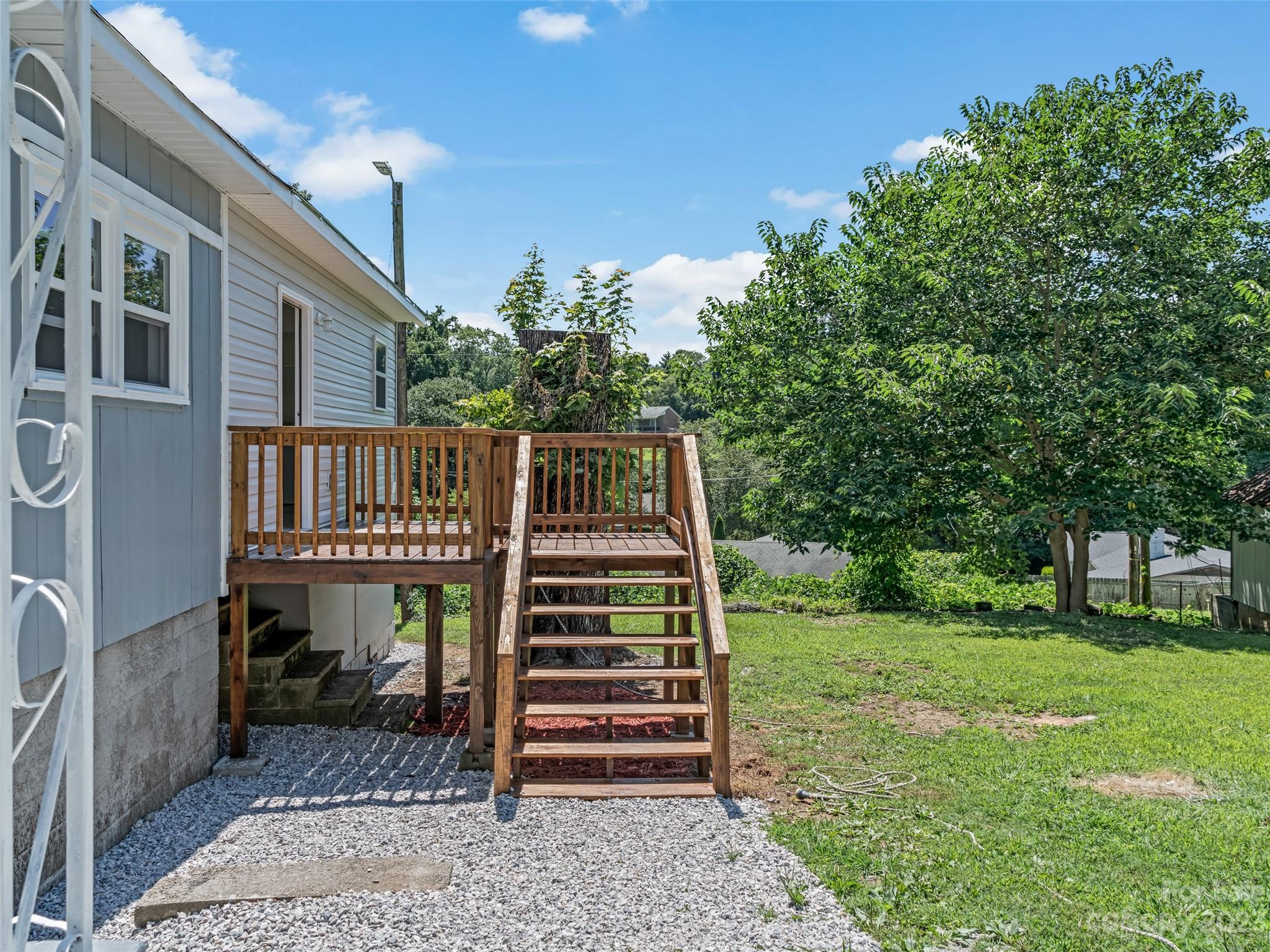 769 Virginia Road Marion, NC 28752 - Photo 17 of 21 Gallery Image 17