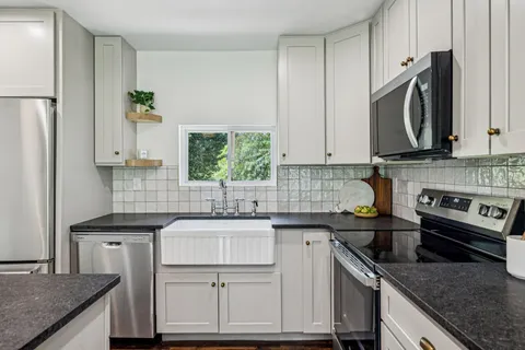 $479,000 | 4001 Dumbarton Drive, Nashville, TN 37207