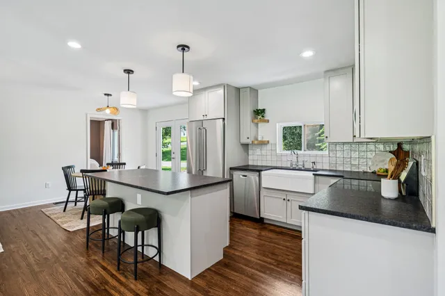 $469,000 | 4001 Dumbarton Drive, Nashville, TN 37207