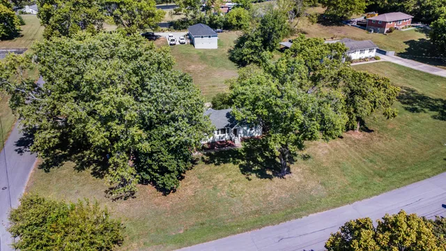 $469,000 | 4001 Dumbarton Drive, Nashville, TN 37207