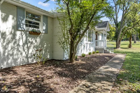 $479,000 | 4001 Dumbarton Drive, Nashville, TN 37207