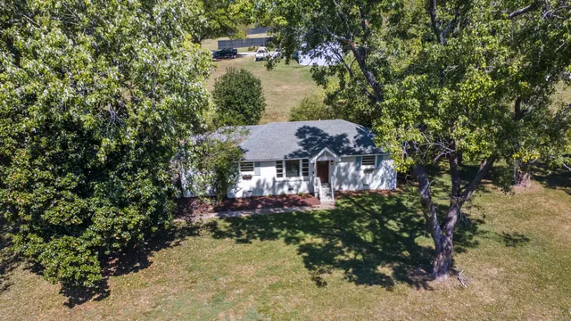 $469,000 | 4001 Dumbarton Drive, Nashville, TN 37207