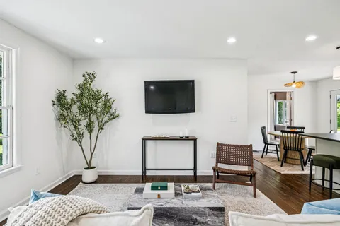 $479,000 | 4001 Dumbarton Drive, Nashville, TN 37207