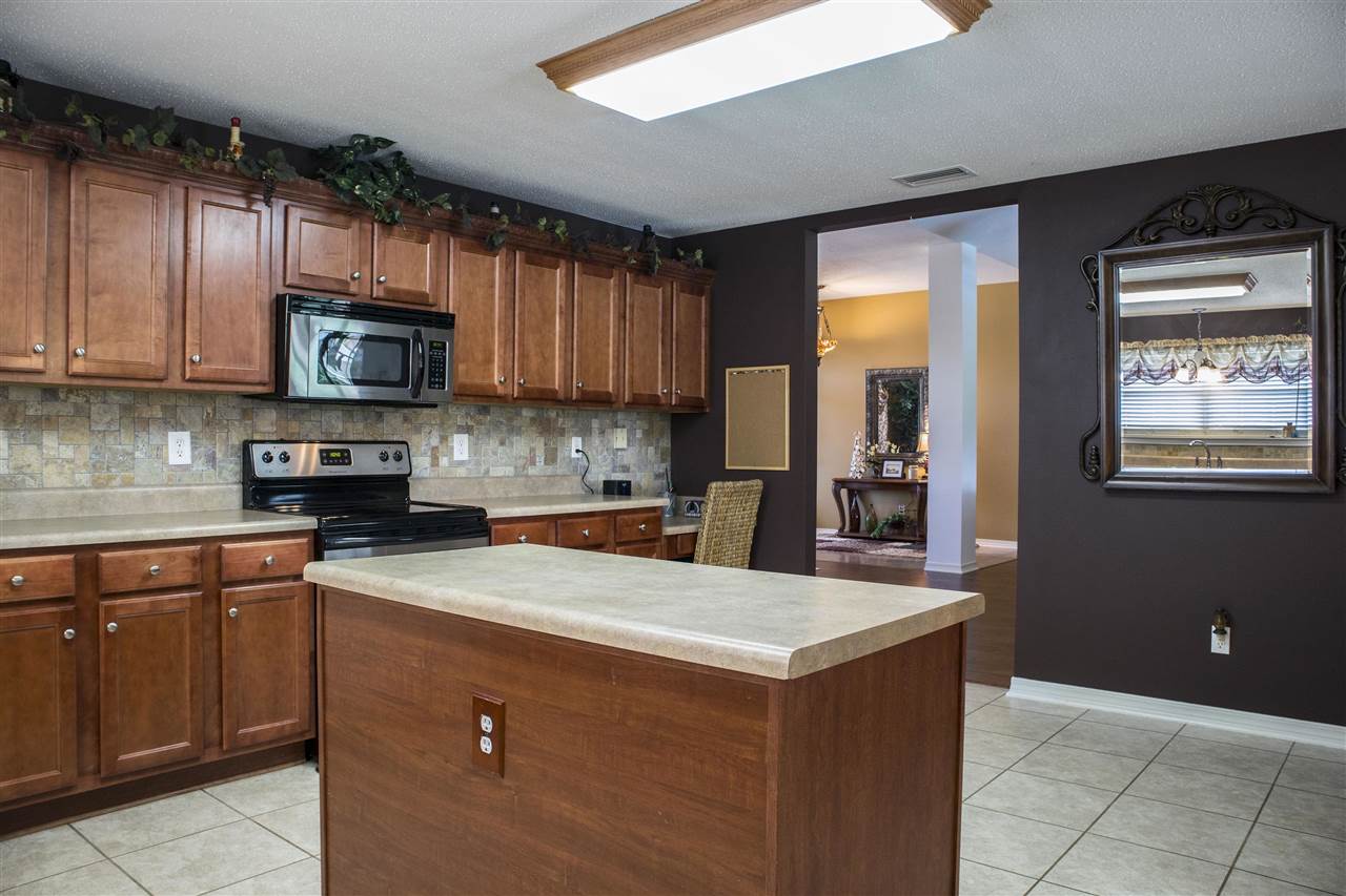 27892 Rileywood Drive Daphne, AL 36526 - Photo 32 of 48