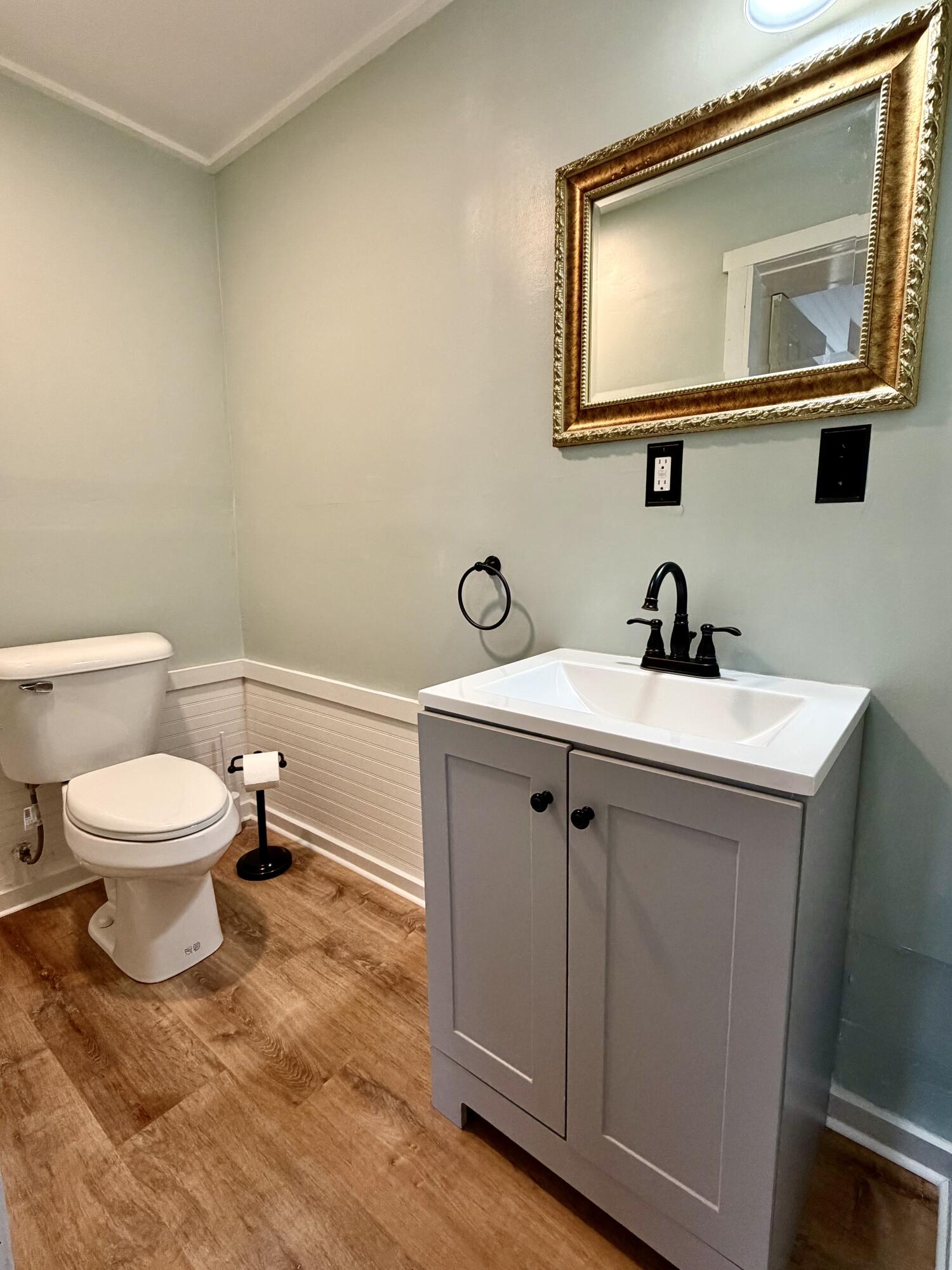 307 Main Street Ellsworth, ME 04605 - Photo 13 of 19 IMG_3225