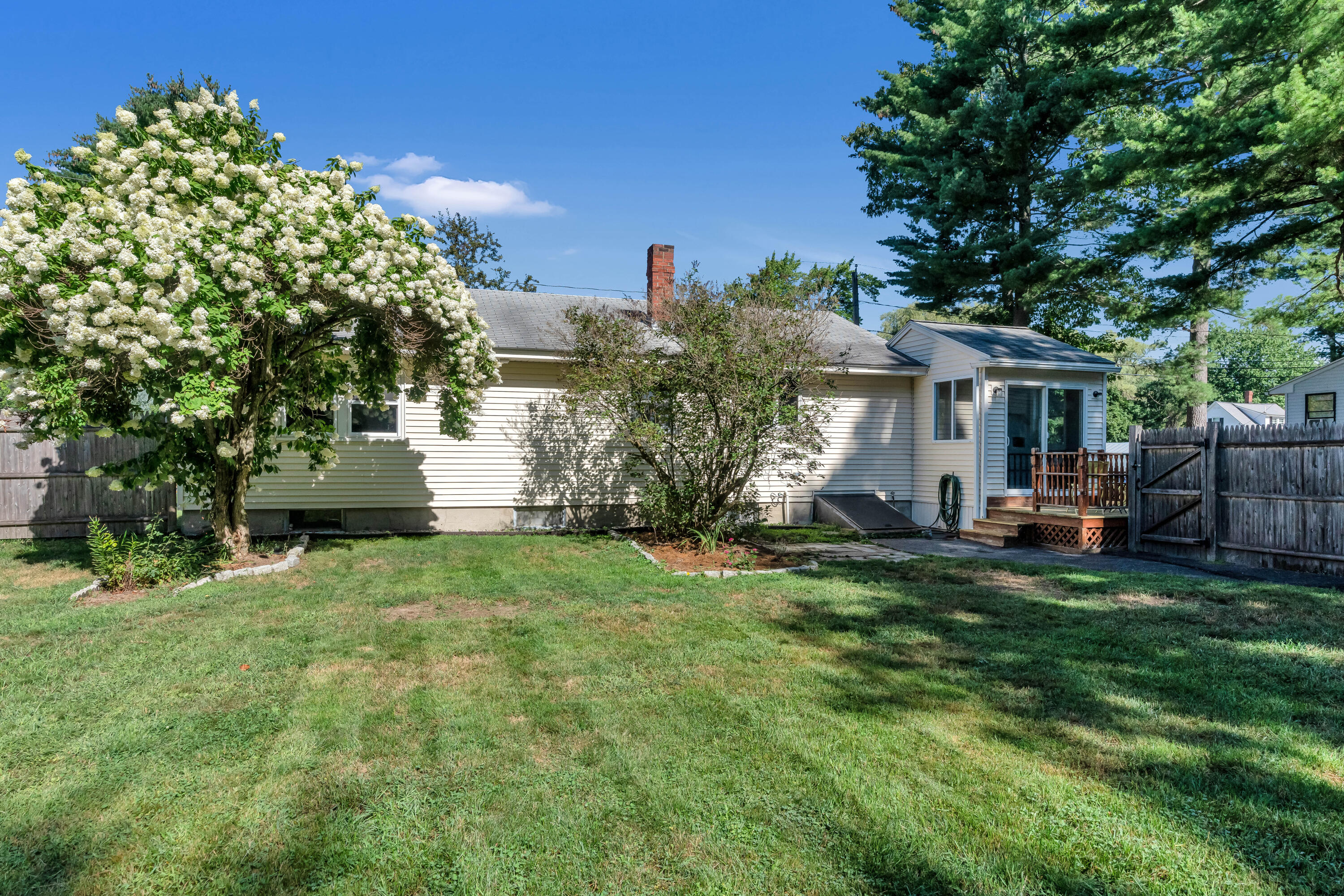 255 Park Road Westbrook, ME 04092 - Photo 8 of 39 _DSC2082