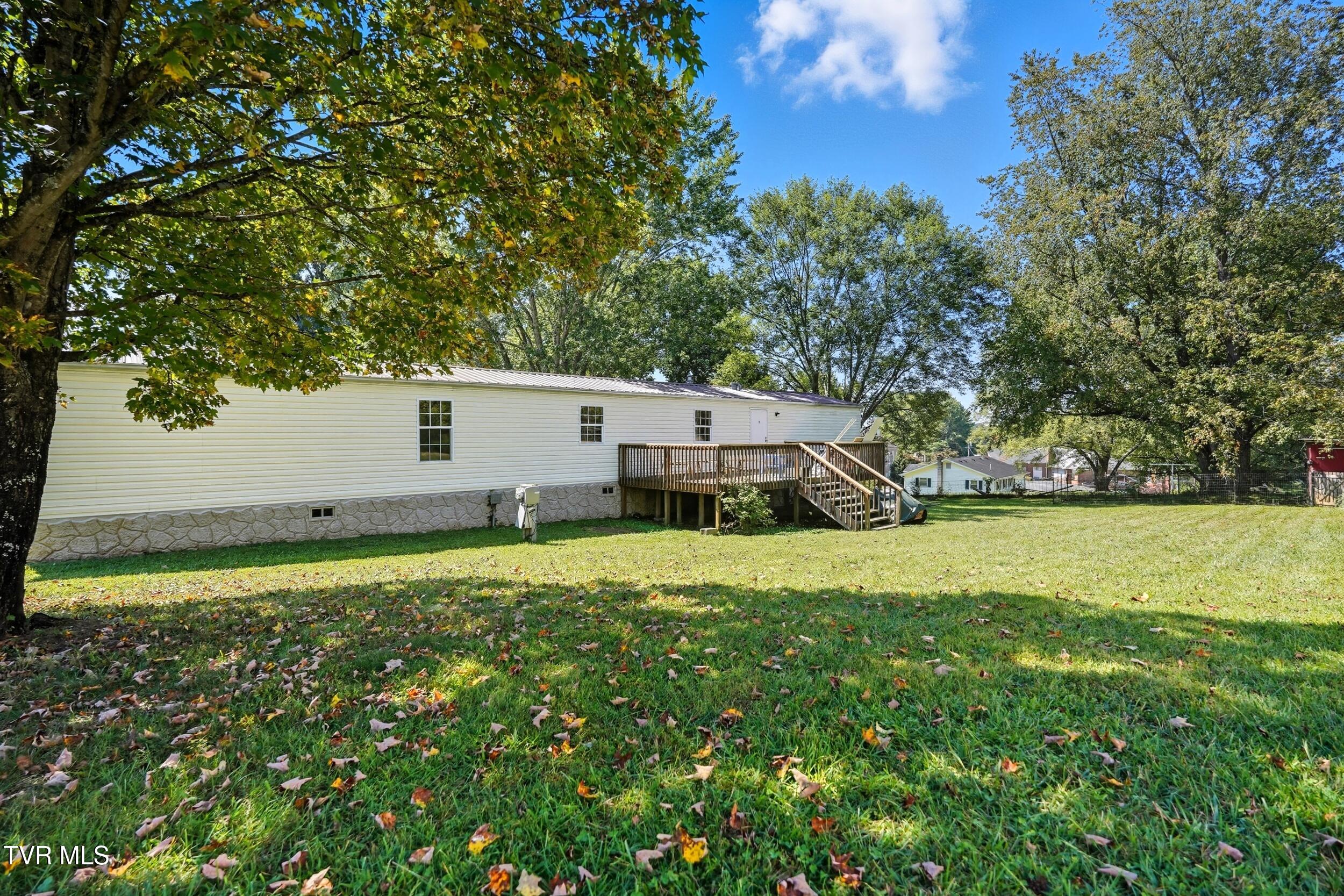 159 Peoples Road Bristol, TN 37620 - Photo 28 of 35 23_dsc04384