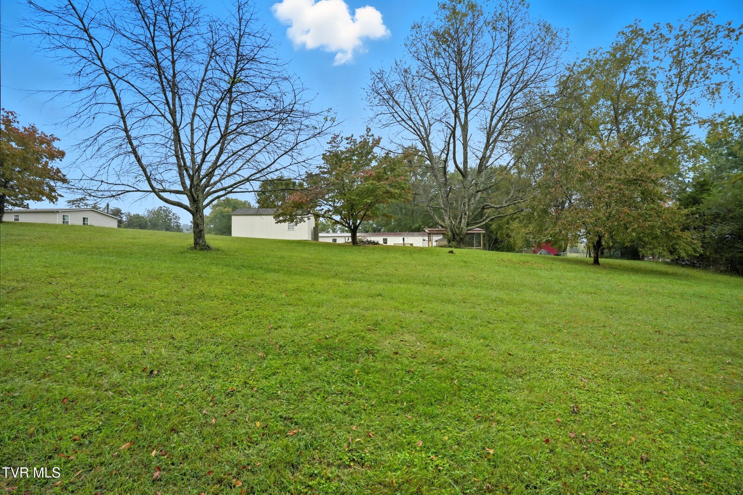 159 Peoples Road Bristol, TN 37620 - Photo 33 of 35 20_dsc04949