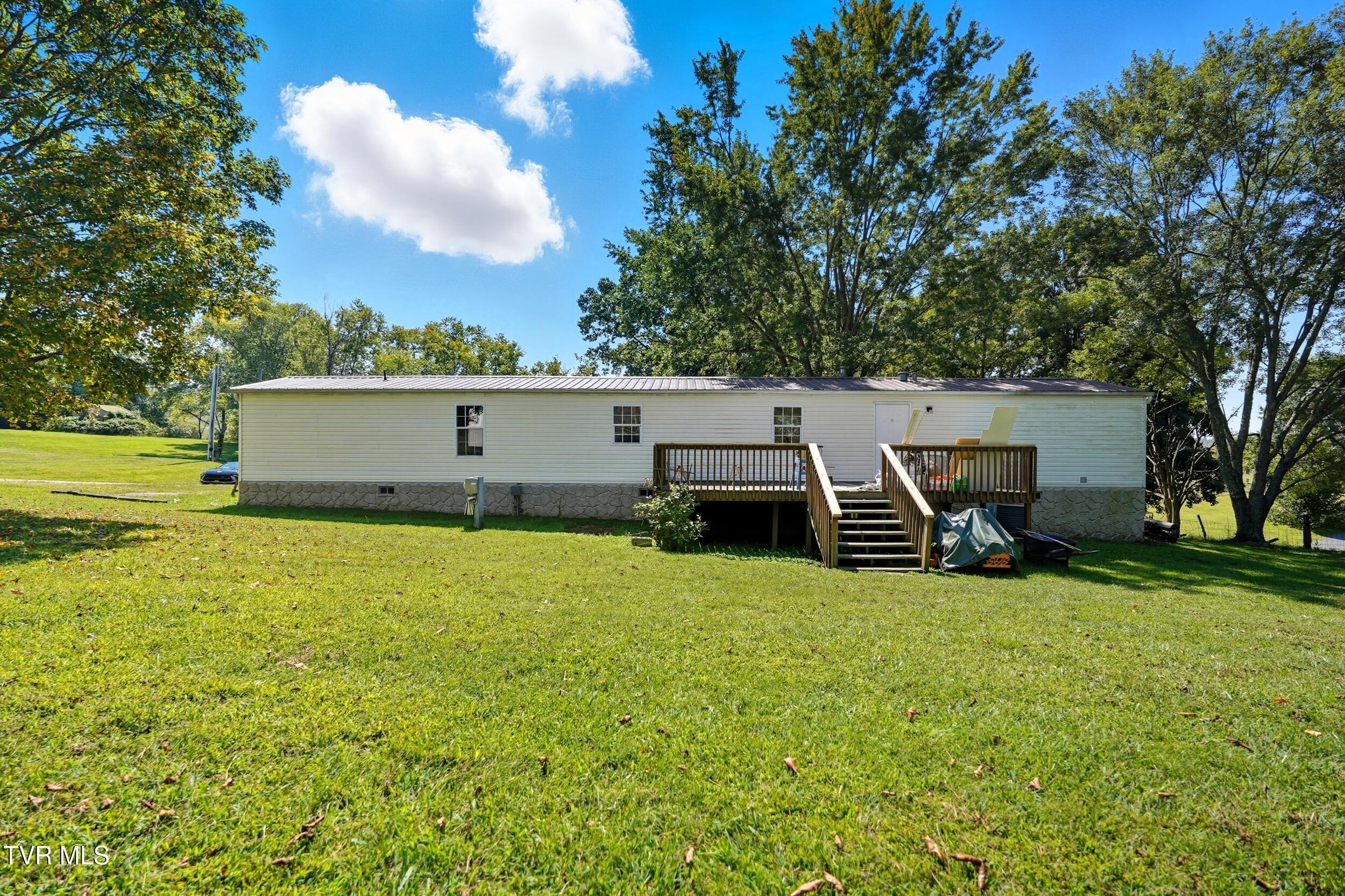 159 Peoples Road Bristol, TN 37620 - Photo 4 of 35 22_dsc04381
